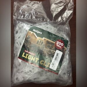 White Holiday Light Clips - 200 Pack NWT